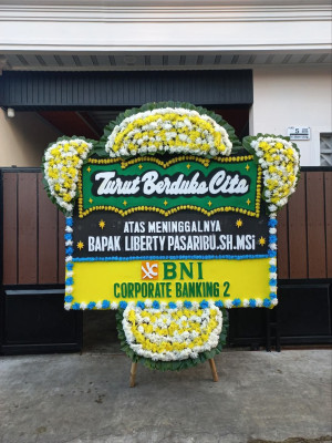 Papan Bunga Duka di Pondok Kelapa